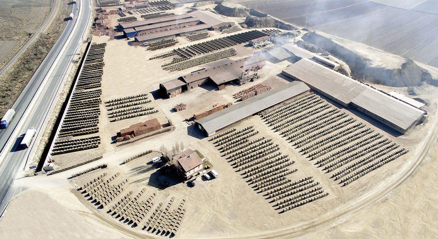 8,5 tuğla, izo tuğla, 13,5 tuğla tuğl, kuzu tuğla, turbo baca tuğla, kare baca tuğla, yuvarlak baca, baca büzü, geçmeli tuğla, şönt baca tuğla, 